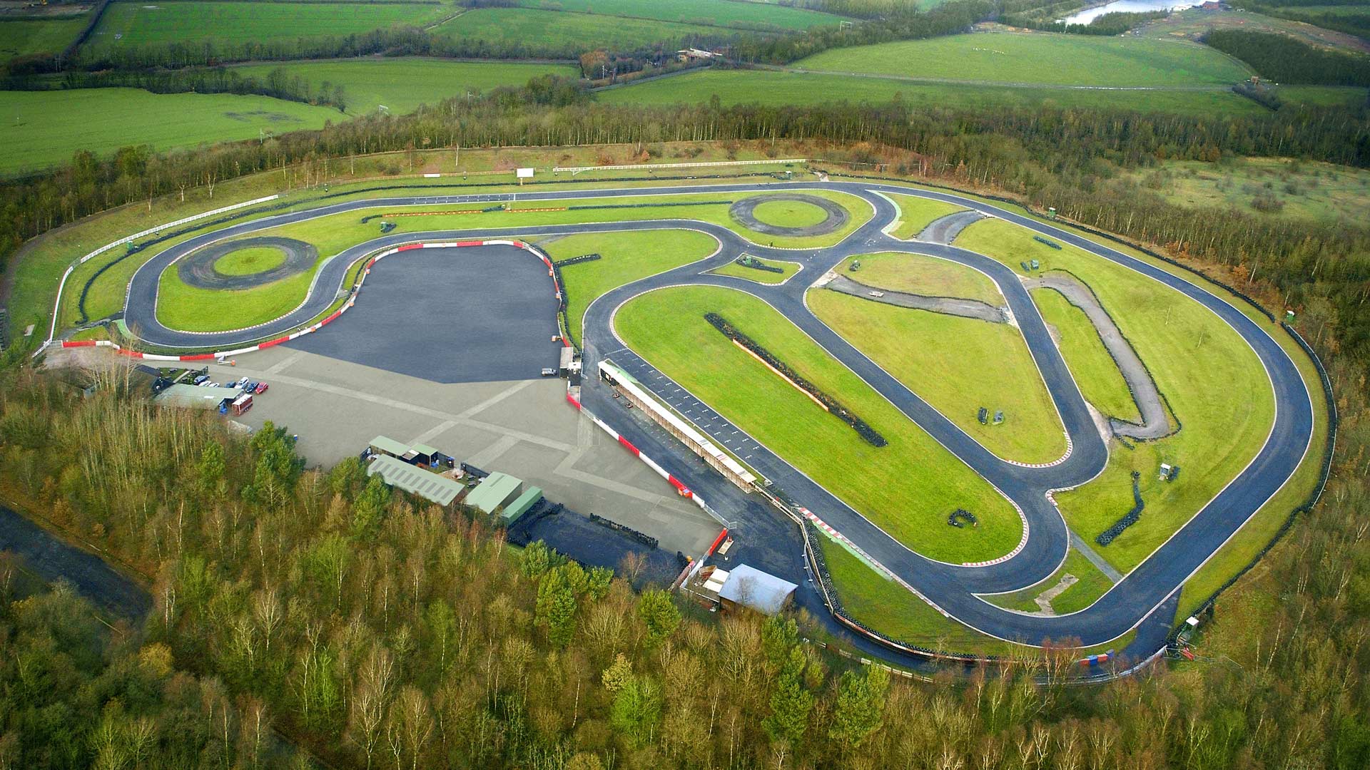 three-sisters-race-track-drone