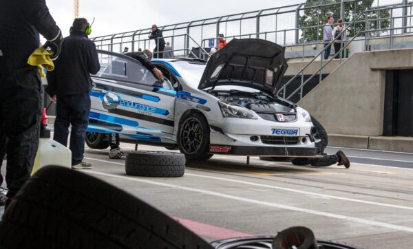 Honda Civic EP3 in the pit lane